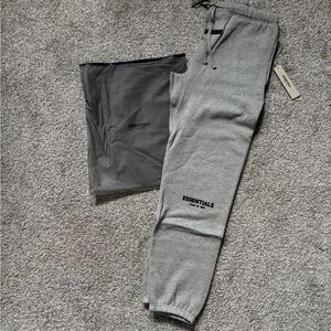 Essentials fear of god sweatpants